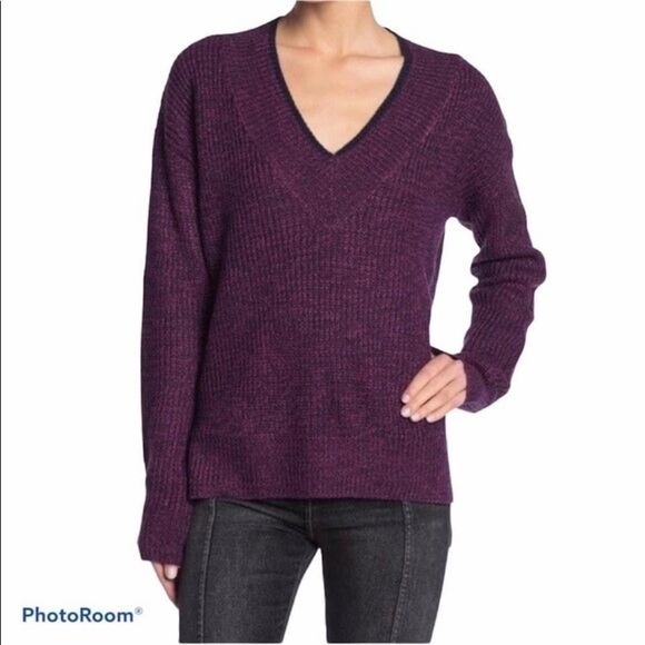 John+ jenn purple v-neck - Picture 1 of 5